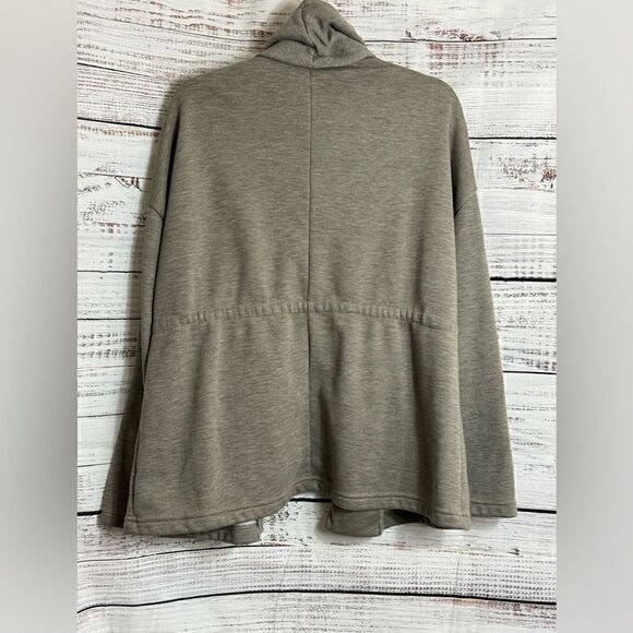 Fabletics cardigan Womens Large drawstring athleisure fleece stone Gray Jacket - Picture 5 of 11